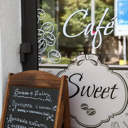 Corner House Hotel apartamentowy