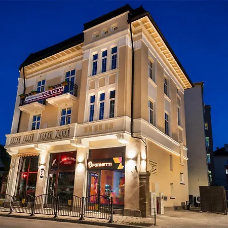 Corner House