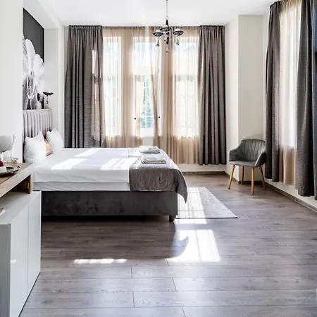 Corner House Apart-hotel