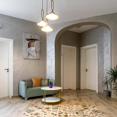 Corner House Apart-hotel Lovech