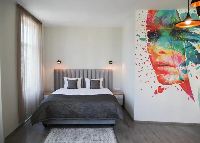 Apartahotel Corner House