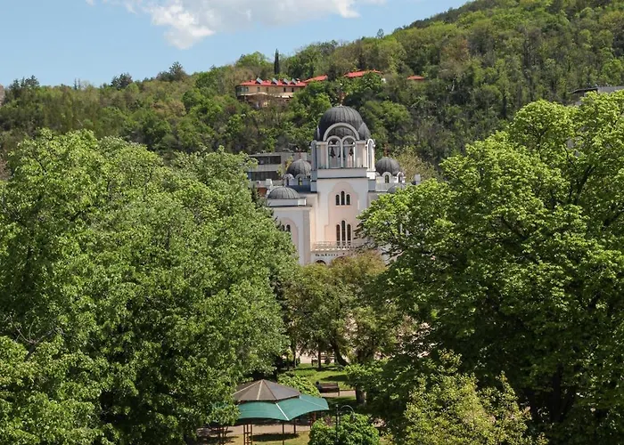 Corner House Apartahotel